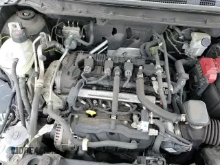 ✅ 2019 Nissan Kicks SV • VIN: 3N1CP5CU2KL499820 • Lot: 92430705. Listed on Copart with 49,697 mi. Free auction sales archive from the USA and detailed vehicle history report at DreamBid. Image 14.