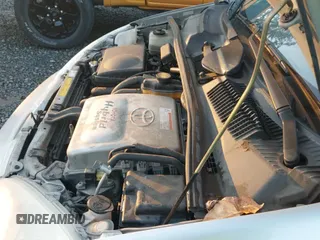 ✅ 2003 Toyota Prius • VIN: JT2BK18U730080829 • Лот: 41359631. Опубликован ранее на IAAI с пробегом 129 155 миль. Бесплатный доступ к архиву аукционных продаж из США и подробный отчёт об истории автомобиля на DreamBid. Изображение 20.