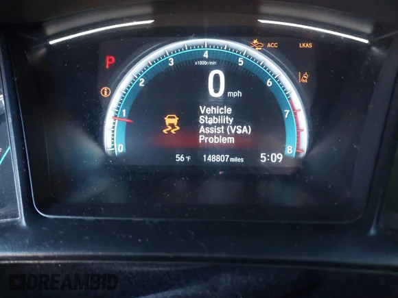 ✅ 2019 Honda Civic LX • VIN: 19XFC2F6XKE046163 • Lot: 43888095. Wystawiony na IAAI z przebiegiem 148 807 mil. Bezpłatny archiwum sprzedaży aukcyjnych z USA i szczegółowy raport historii pojazdu na DreamBid. Zdjęcie 7.