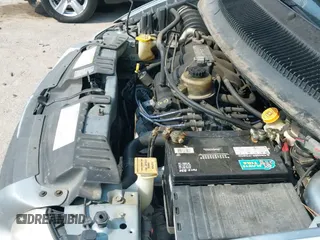 ✅ 2005 Chrysler Town & Country • VIN: 1C4GP45R85B235380 • Лот: 43174988. Опубликован ранее на IAAI с пробегом 27 335 миль. Бесплатный доступ к архиву аукционных продаж из США и подробный отчёт об истории автомобиля на DreamBid. Изображение 12.