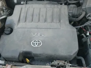 ✅ 2006 Toyota RAV4 • VIN: JTMBK35V465011037 • Lot: 43663017. Wystawiony na IAAI z przebiegiem 279 759 mil. Bezpłatny archiwum sprzedaży aukcyjnych z USA i szczegółowy raport historii pojazdu na DreamBid. Zdjęcie 18.