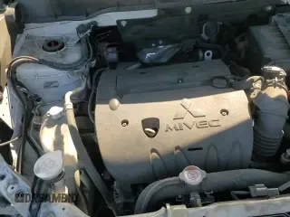 ✅ 2020 Mitsubishi Outlander SE • VIN: JA4AP4AU8LU001896 • Lot: 70709695. Listed on Copart with 83,319 mi. Free auction sales archive from the USA and detailed vehicle history report at DreamBid. Image 15.