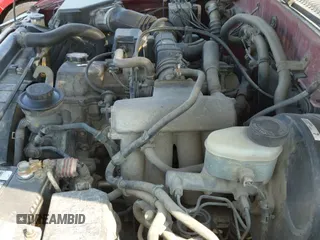 ✅ 2003 Toyota Tacoma • VIN: 5TEVL52N33Z268483 • Lot: 43241606. Wystawiony na IAAI z przebiegiem 352 345 mil. Bezpłatny archiwum sprzedaży aukcyjnych z USA i szczegółowy raport historii pojazdu na DreamBid. Zdjęcie 19.