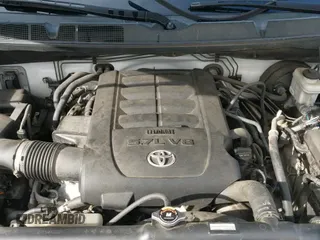 ✅ 2016 Toyota Tundra SR5 • VIN: 5TFDY5F13GX512439 • Lot: 43788732. Wystawiony na IAAI z przebiegiem 337 743 mil. Bezpłatny archiwum sprzedaży aukcyjnych z USA i szczegółowy raport historii pojazdu na DreamBid. Zdjęcie 18.