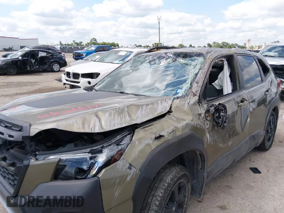 ✅ 2022 Subaru Forester Wilderness • VIN: JF2SKAMCXNH424146 • Lot: 45085391. Wystawiony na IAAI z przebiegiem 61 798 mil. Bezpłatny archiwum sprzedaży aukcyjnych z USA i szczegółowy raport historii pojazdu na DreamBid. Zdjęcie 6.