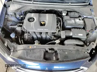 ✅ 2017 Hyundai Elantra SE • VIN: 5NPD84LF7HH152213 • Lot: 90919035. Listed on Copart with 105,022 mi miles. Access the free auction sales archive from the USA and view a detailed vehicle history report at DreamBid. Image 13.