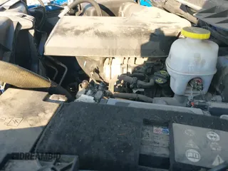 2024 Ram 1500 SLT z VIN 1C6RR6GG0RS123129, wystawiony jako IAAI lot #43186866 z przebiegiem 53 868 mil mil oraz . Historia ofert i sprzedaży dostępna na DreamBid. Obrazek 18.