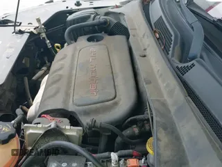 ✅ 2018 Jeep Compass Altitude • VIN: 3C4NJCBB8JT460689 • Lot: 42420868. Listed on IAAI with 115,981 mi. Free auction sales archive from the USA and detailed vehicle history report at DreamBid. Image 18.