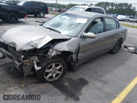 ✅ 2006 Nissan Altima S • VIN: 1N4AL11D76N406880 • Lot: 45199474. Wystawiony na IAAI z przebiegiem 122 177 mil. Bezpłatny archiwum sprzedaży aukcyjnych z USA i szczegółowy raport historii pojazdu na DreamBid. Zdjęcie 2.