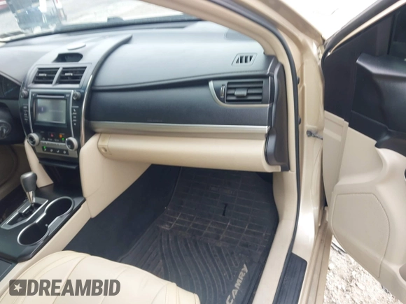 ✅ 2012 Toyota Camry SE • VIN: 4T1BF1FK6CU138608 • Lot: 44479022. Wystawiony na IAAI z przebiegiem 132 852 mil. Bezpłatny archiwum sprzedaży aukcyjnych z USA i szczegółowy raport historii pojazdu na DreamBid. Zdjęcie 5.