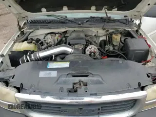 ✅ 2000 GMC Sierra 2500 SL • VIN: 1GTGK24U1YZ334403 • Lot: 85142564. Wystawiony na Copart z przebiegiem 182 375 mil. Bezpłatny archiwum sprzedaży aukcyjnych z USA i szczegółowy raport historii pojazdu na DreamBid. Zdjęcie 15.