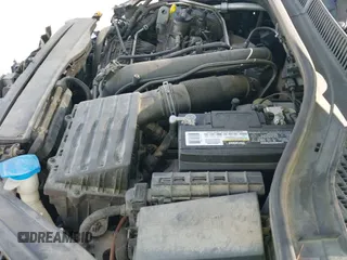 ✅ 2019 Volkswagen Jetta SEL • VIN: 3VWE57BU5KM075161 • Лот: 42922559. Опубликован ранее на IAAI с пробегом 100 710 миль. Бесплатный доступ к архиву аукционных продаж из США и подробный отчёт об истории автомобиля на DreamBid. Изображение 20.