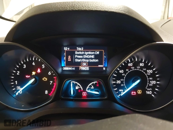 ✅ 2019 Ford Escape SEL • VIN: 1FMCU9HD1KUA73639 • Lot: 44372513. Wystawiony na IAAI z przebiegiem 88 644 mil. Bezpłatny archiwum sprzedaży aukcyjnych z USA i szczegółowy raport historii pojazdu na DreamBid. Zdjęcie 7.