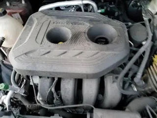 ✅ 2019 Ford EcoSport SE • VIN: MAJ6S3GL5KC270967 • Lot: 92063945. Wystawiony na Copart z przebiegiem 43 816 mil. Bezpłatny archiwum sprzedaży aukcyjnych z USA i szczegółowy raport historii pojazdu na DreamBid. Zdjęcie 14.