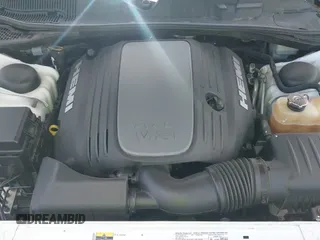 ✅ 2014 Dodge Challenger R/T Plus • VIN: 2C3CDYBT9EH293136 • Lot: 42264180. Wystawiony na IAAI z przebiegiem 71 696 mil. Bezpłatny archiwum sprzedaży aukcyjnych z USA i szczegółowy raport historii pojazdu na DreamBid. Zdjęcie 18.