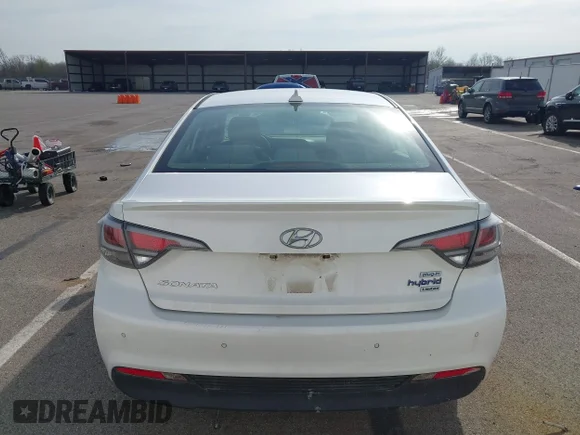 ✅ 2017 Hyundai Sonata Limited • VIN: KMHE54L21HA059670 • Lot: 44754363. Wystawiony na IAAI z przebiegiem 167 860 mil. Bezpłatny archiwum sprzedaży aukcyjnych z USA i szczegółowy raport historii pojazdu na DreamBid. Zdjęcie 17.