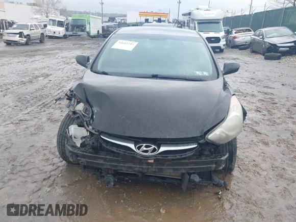✅ 2013 Hyundai Elantra GLS • VIN: KMHDH4AE1DU551754 • Lot: 44603713. Wystawiony na IAAI z przebiegiem 173 437 mil. Bezpłatny archiwum sprzedaży aukcyjnych z USA i szczegółowy raport historii pojazdu na DreamBid. Zdjęcie 6.