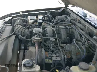 ✅ 2001 Ford Ranger XL Fleet • VIN: 1FTZR15EX1PB73556 • Лот: 42516408. Опубликован ранее на IAAI с пробегом 179 377 миль. Бесплатный доступ к архиву аукционных продаж из США и подробный отчёт об истории автомобиля на DreamBid. Изображение 12.