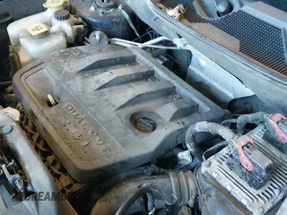 ✅ 2013 Jeep Patriot Latitude • VIN: 1C4NJRFB3DD158198 • Lot: 43676993. Wystawiony na IAAI z przebiegiem 167 867 mil. Bezpłatny archiwum sprzedaży aukcyjnych z USA i szczegółowy raport historii pojazdu na DreamBid. Zdjęcie 12.