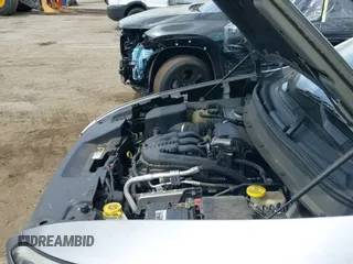 ✅ 2015 Jeep Cherokee Latitude • VIN: 1C4PJMCS6FW755840 • Lot: 42094391. Wystawiony na IAAI z przebiegiem 79 326 mil. Bezpłatny archiwum sprzedaży aukcyjnych z USA i szczegółowy raport historii pojazdu na DreamBid. Zdjęcie 19.