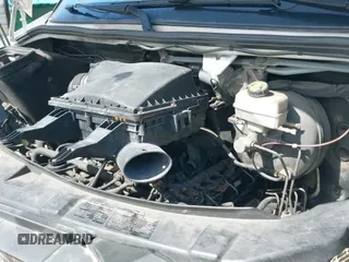 ✅ 2014 Mercedes-Benz Sprinter Cargo • VIN: WD3PE7CC3E5845279 • Lot: 43083011. Wystawiony na IAAI z przebiegiem 135 190 mil. Bezpłatny archiwum sprzedaży aukcyjnych z USA i szczegółowy raport historii pojazdu na DreamBid. Zdjęcie 23.