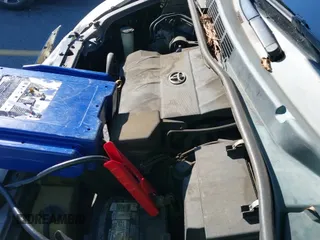 ✅ 2013 Toyota Sienna XLE • VIN: 5TDYK3DC3DS289347 • Лот: 43612714. Опубликован ранее на IAAI с пробегом 297 749 миль. Бесплатный доступ к архиву аукционных продаж из США и подробный отчёт об истории автомобиля на DreamBid. Изображение 19.