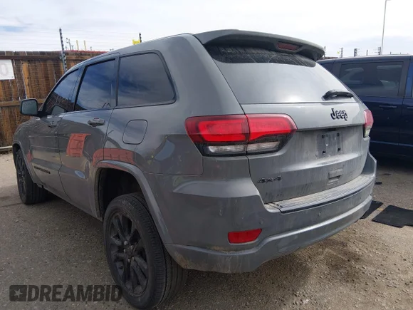 ✅ 2022 Jeep Grand Cherokee Laredo X • VIN: 1C4RJFAG1NC117479 • Lot: 44599987. Wystawiony na IAAI z przebiegiem 37 313 mil. Bezpłatny archiwum sprzedaży aukcyjnych z USA i szczegółowy raport historii pojazdu na DreamBid. Zdjęcie 3.