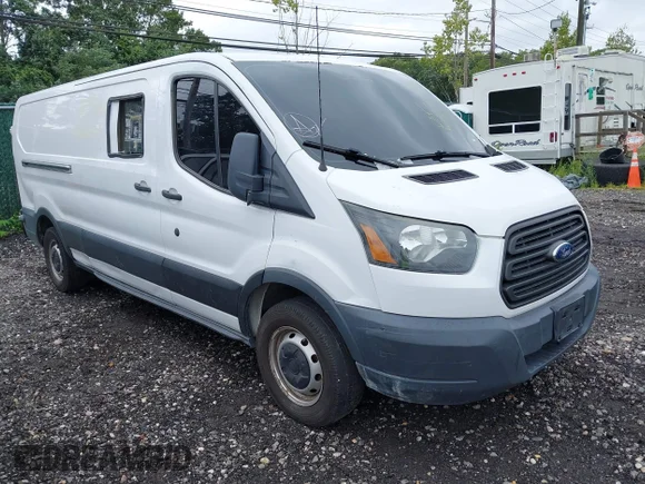 ✅ 2015 Ford Transit Cargo • VIN: 1FTNR2YM6FKA27814 • Лот: 43039497. Опубликован ранее на IAAI с пробегом 263 376 миль. Бесплатный доступ к архиву аукционных продаж из США и подробный отчёт об истории автомобиля на DreamBid. Изображение 1.