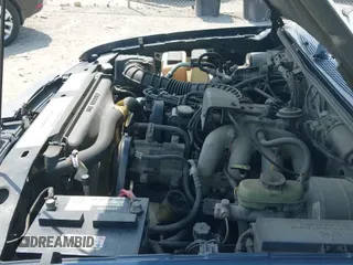 ✅ 2000 Ford Ranger XL • VIN: 1FTYR10C8YTB35584 • Lot: 42833535. Listed on IAAI with 138,384 mi. Free auction sales archive from the USA and detailed vehicle history report at DreamBid. Image 19.