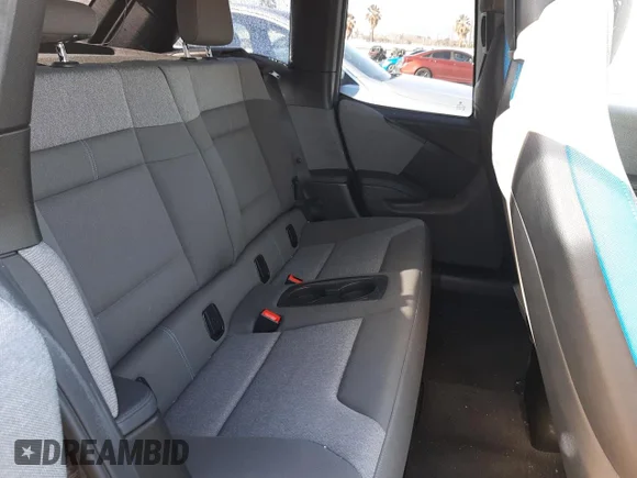 ✅ 2018 BMW i3 • VIN: WBY7Z4C58JVD97322 • Lot: 38056663. Wystawiony na Copart z przebiegiem 44 637 mil. Bezpłatny archiwum sprzedaży aukcyjnych z USA i szczegółowy raport historii pojazdu na DreamBid. Zdjęcie 10.
