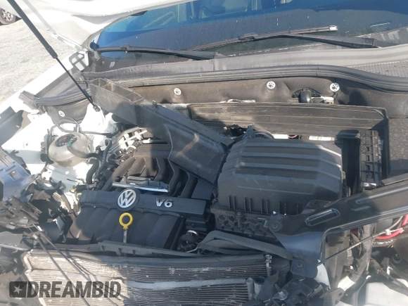 ✅ 2021 Volkswagen Atlas SE • VIN: 1V2WR2CA2MC585182 • Lot: 44087801. Wystawiony na IAAI z przebiegiem 99 154 mil. Bezpłatny archiwum sprzedaży aukcyjnych z USA i szczegółowy raport historii pojazdu na DreamBid. Zdjęcie 10.