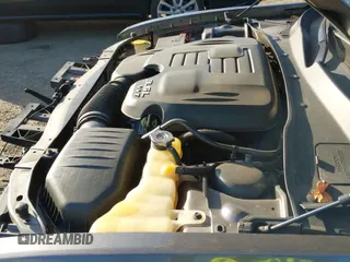 ✅ 2014 Chrysler 300 Uptown Edition • VIN: 2C3CCAAG7EH301572 • Лот: 43624336. Опубликован ранее на IAAI с пробегом 152 886 миль. Бесплатный доступ к архиву аукционных продаж из США и подробный отчёт об истории автомобиля на DreamBid. Изображение 12.