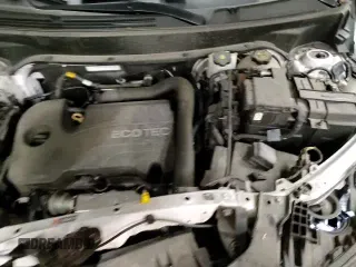 ✅ 2021 GMC Terrain SLT • VIN: 3GKALVEVXML301238 • Lot: 89465315. Wystawiony na Copart z przebiegiem 100 416 mil. Bezpłatny archiwum sprzedaży aukcyjnych z USA i szczegółowy raport historii pojazdu na DreamBid. Zdjęcie 16.