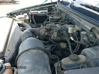 ✅ 2001 Ford F-150 XL • VIN: 1FTZF17241NA76392 • Лот: 42741554. Опубликован ранее на IAAI с пробегом Не указан. Бесплатный доступ к архиву аукционных продаж из США и подробный отчёт об истории автомобиля на DreamBid. Изображение 19.