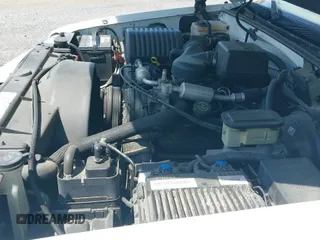 ✅ 1999 GMC Yukon • VIN: 1GKEK13R3XJ774655 • Лот: 42054819. Опубликован ранее на IAAI с пробегом 239 908 миль. Бесплатный доступ к архиву аукционных продаж из США и подробный отчёт об истории автомобиля на DreamBid. Изображение 13.