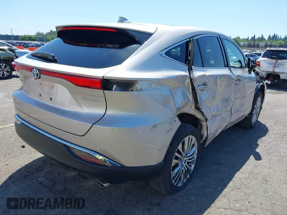 ✅ 2024 Toyota Venza LE • VIN: JTEAAAAHXRJ170851 • Lot: 42373725. Wystawiony na IAAI z przebiegiem 17 999 mil. Bezpłatny archiwum sprzedaży aukcyjnych z USA i szczegółowy raport historii pojazdu na DreamBid. Zdjęcie 4.