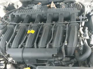 ✅ 2005 Suzuki Verona • VIN: KL5VM56L95B151414 • Lot: 43391503. Wystawiony na IAAI z przebiegiem 84 799 mil. Bezpłatny archiwum sprzedaży aukcyjnych z USA i szczegółowy raport historii pojazdu na DreamBid. Zdjęcie 12.