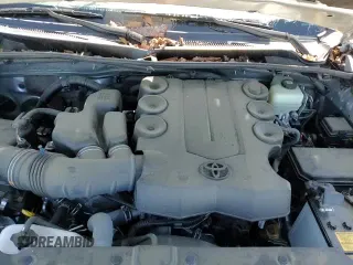 ✅ 2020 Toyota 4Runner SR5 Premium • VIN: JTEBU5JR3L5819613 • Лот: 84269065. Опубликован ранее на Copart с пробегом 61 324 миль. Бесплатный доступ к архиву аукционных продаж из США и подробный отчёт об истории автомобиля на DreamBid. Изображение 14.