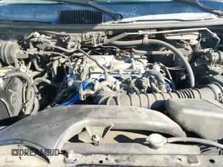 ✅ 1997 Mazda MPV • VIN: JM3LV5228V0828791 • Lot: 42385091. Wystawiony na IAAI z przebiegiem 211 927 mil. Bezpłatny archiwum sprzedaży aukcyjnych z USA i szczegółowy raport historii pojazdu na DreamBid. Zdjęcie 12.