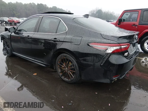 ✅ 2021 Toyota Camry XSE • VIN: 4T1K61AK3MU570386 • Lot: 44480607. Listed on IAAI with 173,317 mi. Free auction sales archive from the USA and detailed vehicle history report at DreamBid. Image 3.