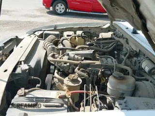 ✅ 2008 Ford Ranger XL • VIN: 1FTYR14U18PA13256 • Lot: 42897981. Wystawiony na IAAI z przebiegiem 135 088 mil. Bezpłatny archiwum sprzedaży aukcyjnych z USA i szczegółowy raport historii pojazdu na DreamBid. Zdjęcie 17.