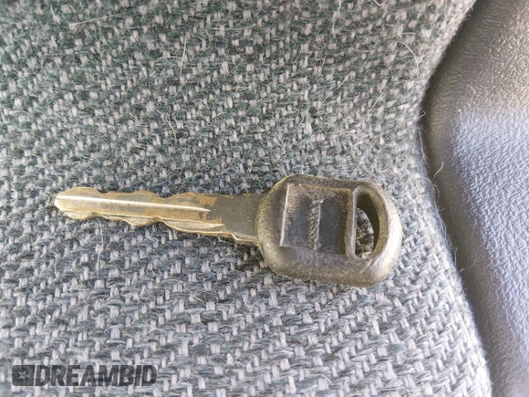 ✅ 2003 Chevrolet Cavalier • VIN: 1G1JC52F637230270 • Lot: 44802808. Wystawiony na IAAI z przebiegiem 116 411 mil. Bezpłatny archiwum sprzedaży aukcyjnych z USA i szczegółowy raport historii pojazdu na DreamBid. Zdjęcie 11.