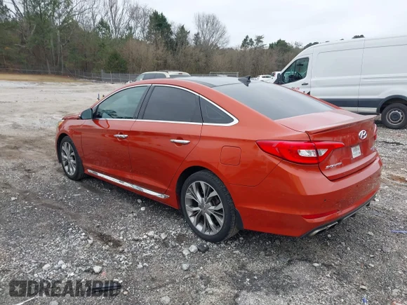 ✅ 2015 Hyundai Sonata Limited • VIN: 5NPE34AB9FH167215 • Lot: 44524371. Wystawiony na IAAI z przebiegiem 201 366 mil. Bezpłatny archiwum sprzedaży aukcyjnych z USA i szczegółowy raport historii pojazdu na DreamBid. Zdjęcie 3.