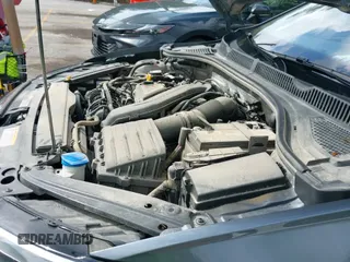 ✅ 2024 Volkswagen Jetta SE • VIN: 3VWEM7BU6RM049892 • Лот: 43302744. Опубликован ранее на IAAI с пробегом 55 583 миль. Бесплатный доступ к архиву аукционных продаж из США и подробный отчёт об истории автомобиля на DreamBid. Изображение 19.