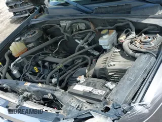 ✅ 2009 Ford Escape XLS • VIN: 1FMCU02709KC11692 • Lot: 42202890. Wystawiony na IAAI z przebiegiem 155 243 mil. Bezpłatny archiwum sprzedaży aukcyjnych z USA i szczegółowy raport historii pojazdu na DreamBid. Zdjęcie 19.