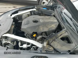 ✅ 2018 Kia Stinger Premium • VIN: KNAE25LA9J6012189 • Lot: 43672159. Listed on IAAI with 65,450 mi. Free auction sales archive from the USA and detailed vehicle history report at DreamBid. Image 19.