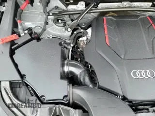 ✅ 2022 Audi SQ5 Sportback Premium Plus • VIN: WA124AFYXN2034243 • Лот: 82123525. Опубликован ранее на Copart с пробегом 26 001 миль. Бесплатный доступ к архиву аукционных продаж из США и подробный отчёт об истории автомобиля на DreamBid. Изображение 14.