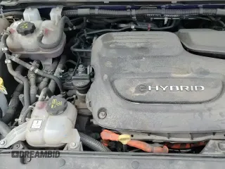 ✅ 2018 Chrysler Pacifica Hybrid Touring Plus • VIN: 2C4RC1H75JR318290 • Лот: 58396455. Опубликован ранее на Copart с пробегом 127 523 миль. Бесплатный доступ к архиву аукционных продаж из США и подробный отчёт об истории автомобиля на DreamBid. Изображение 13.