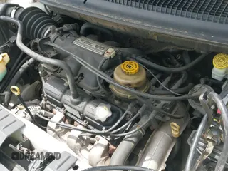 ✅ 2004 Dodge Caravan SXT • VIN: 2D4GP44L14R553499 • Lot: 42657544. Wystawiony na IAAI z przebiegiem 149 786 mil. Bezpłatny archiwum sprzedaży aukcyjnych z USA i szczegółowy raport historii pojazdu na DreamBid. Zdjęcie 12.