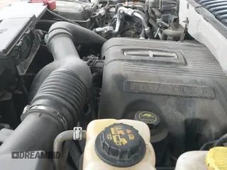 ✅ 2017 Lincoln Navigator Select • VIN: 5LMJJ3JT5HEL02760 • Lot: 41731254. Wystawiony na IAAI z przebiegiem 189 007 mil. Bezpłatny archiwum sprzedaży aukcyjnych z USA i szczegółowy raport historii pojazdu na DreamBid. Zdjęcie 19.